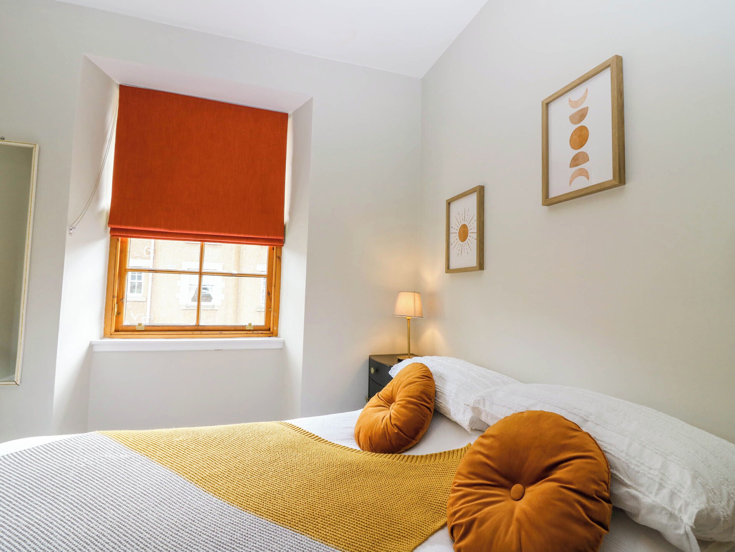 2 bedrooms, individually decorated, individually furnished, free WiFi