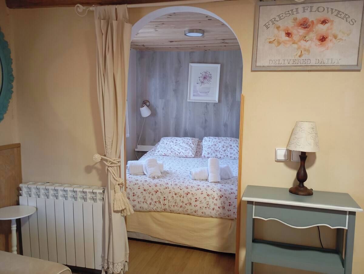 5 室のベッドルーム、アイロン / アイロン台、旅行用ベビーベッド、インターネット