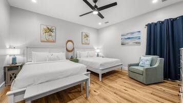 Mökki, 1 makuuhuone, näköala lomakeskukseen (Heron) | 2 makuuhuonetta, yksilöllisesti sisustettu, yksilöllisesti kalustettu