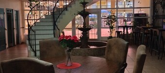 University Inn Gainesville 飯店