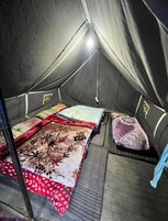 Economy Tent, Mountain View | 8 bedrooms