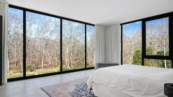 6 bedrooms, WiFi, bed sheets