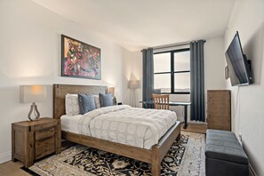 4 bedrooms, desk, free WiFi, bed sheets