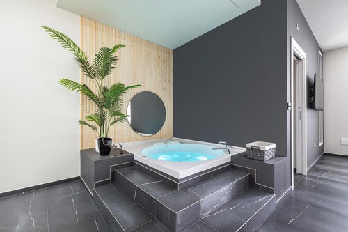 Mezzaluna Luxury Rooms - Suite Mono