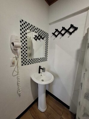 Basic Double Room, Patio | Bathroom