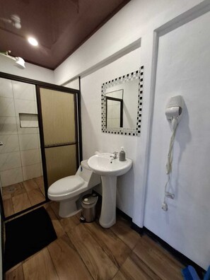 基础双人房, 露台 | 免费 WiFi