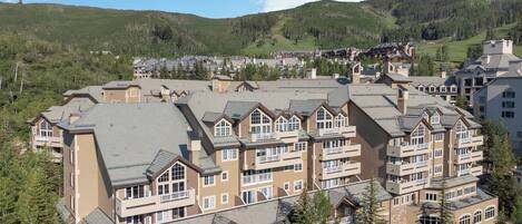 st-james-0033_52166663170_o