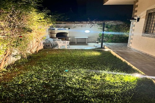 For rent a luxurious villa S+4 located in El Haouaria Cité touristique Plage Sud