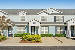 Exterior - 3 Bedrooms / 3 Bathrooms / Windsor Hills (7659SK) (Kissimmee)