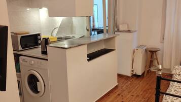 Căn hộ, 1 phòng ngủ, hút thuốc, ban công | Giặt ủi