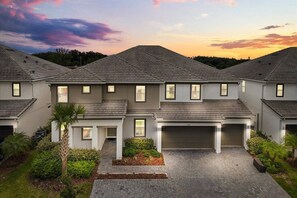 Exterior - 15 Bedrooms/15.5 Bathrooms/Veranda Palms (2521SD) (Kissimmee)