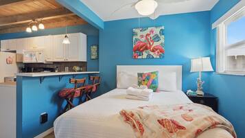 Iron/ironing board, free WiFi, bed sheets