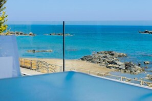 Departamento, 3 habitaciones, acceso a la alberca, vista al mar | Balcón