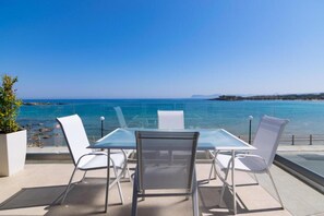 Departamento, 3 habitaciones, acceso a la alberca, vista al mar | Balcón