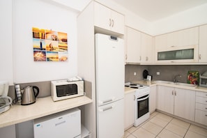 Villa, 4 Bedrooms, Smoking, Private Pool | Private kitchen | Highchair