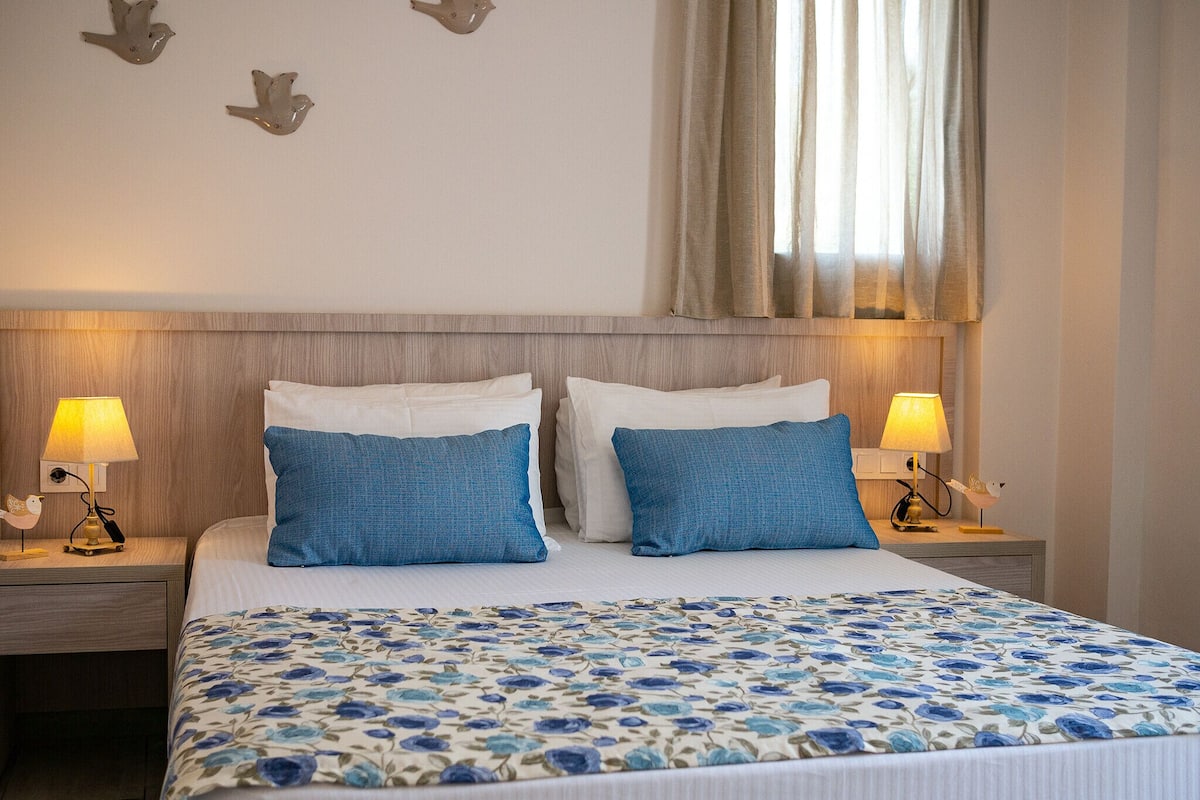 Villa, 2 Bedrooms, Private Pool, Mountain View | 6 bedrooms, in-room safe, individually furnished, blackout drapes