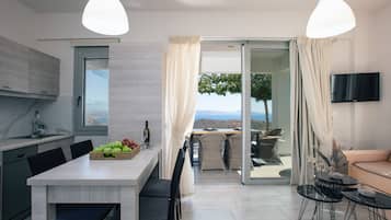 Villa, 2 Bedrooms, Private Pool, Mountain View | Living room | 32-inch flat-screen TV with satellite channels