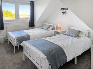 2 quartos, Wi-Fi de cortesia, roupa de cama