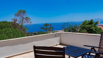 Villa, 3 Bedrooms, Private Pool, Mountain View | Beach/ocean view