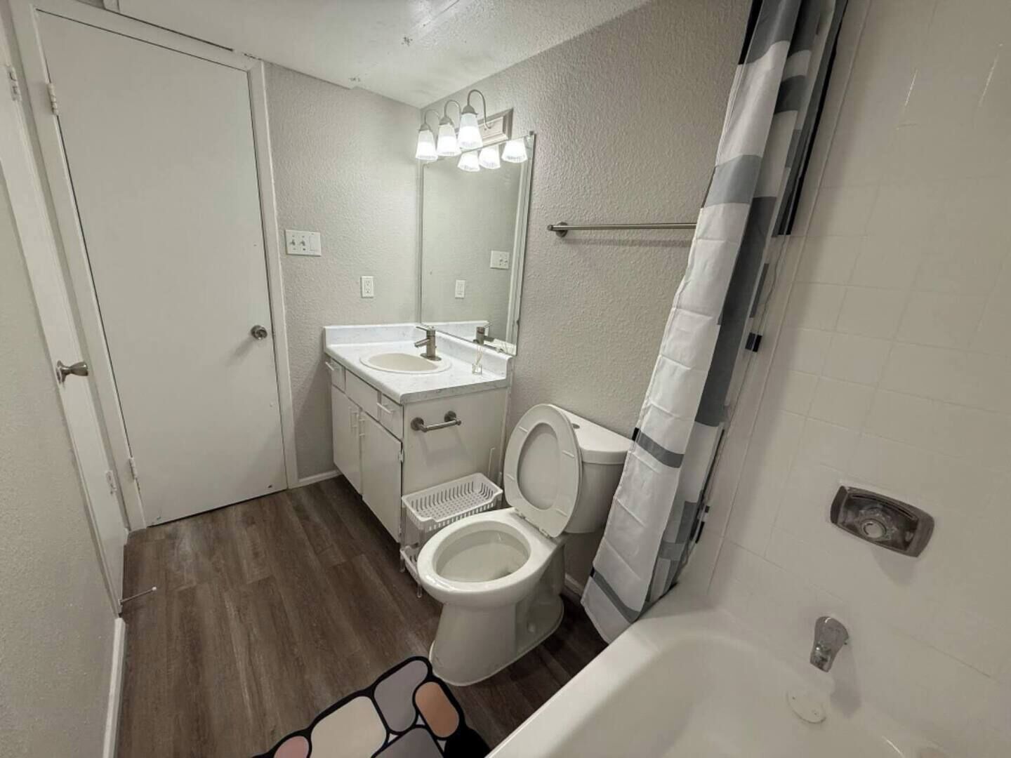 Towels, soap, toilet paper