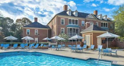 Charming 2-bedroom villa with WiFi, AC in phenomenal Williamsburg