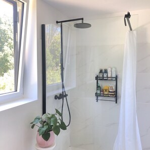 Haartrockner, Handtücher