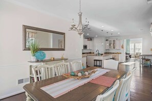 Townhouse, Beberapa Tempat Tidur, dapur (OCV Beach Club - Ben) | Tempat makan