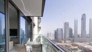 Apartment | 4 bedrooms - 3BR Maid Burj Khalifa View Dubai Mall Access (Dubai)