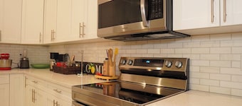 Perfect for Family :Spaciuos and Beautifully decorated for a Wonderful stay .