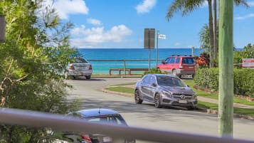 Enjoy the scenic views of the ocean from Graham Street, where you can park your car and take a moment to sit on the bench.