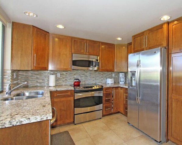 微波炉、烤箱、炉灶、洗碗�机