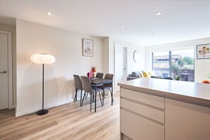 Interior - GG-Guest House (Liverpool)