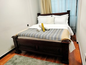 1 chambre, fer et planche à repasser, Wi-Fi, draps fournis