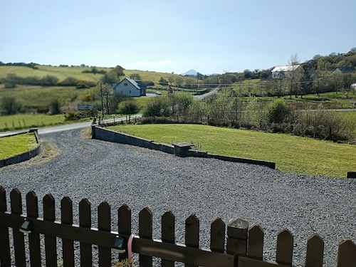  Elsa's Retreat,rural location, for peace and comfort