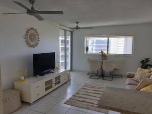 Room - Maroochy Sands (Sunshine Coast)