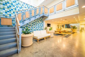 Interior - New! 3Bd 2Bth Oceanfront / Pool / Boat /224b (Virginia Beach)