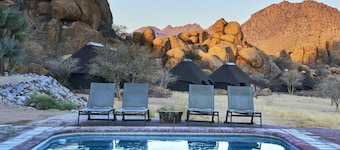 Ai Aiba The Rockpainting Lodge
