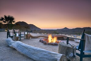 View from property - Ai Aiba The Rockpainting Lodge (Omaruru)