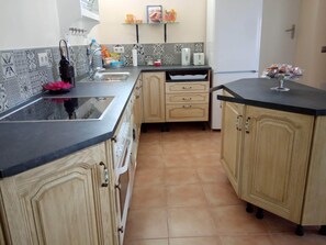 Microwave, oven, stovetop