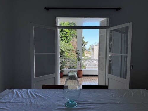 3-bedroom apartment in phenomenal Carthage with WiFi, AC