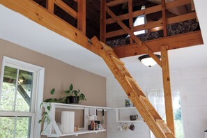 Interior - Charming cabin with AC near Decatur (Decatur)