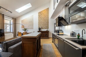 Fridge, microwave, oven, stovetop - Peaceful Terrace Loft with A/C Near Vyšehrad by EasyBNB Premium (Prague)