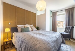1 slaapkamer, een bureau, een strijkplank/strijkijzer, gratis wifi