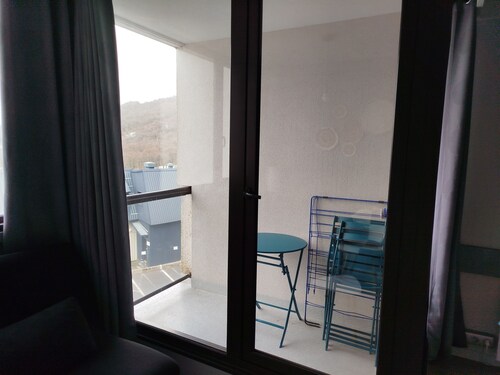 Appartement 6 personnes centre de station.place  parking privée.animaux acceptés