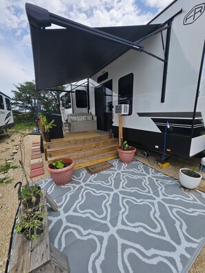 Extérieur