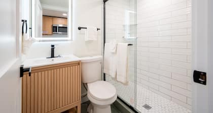 Ocean's Edge Luxury Rentals