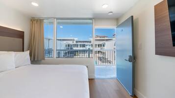 Comfort Double Room, 1 Queen Bed with Sofa bed