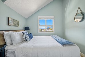 3 Schlafzimmer, Schreibtisch, kostenloses WLAN, Bettwäsche