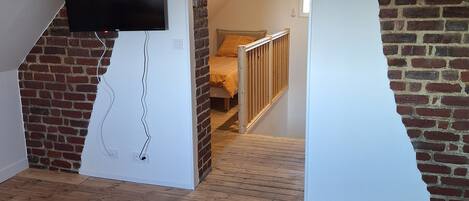 2 chambres, lit parapluie, Wi-Fi, draps fournis