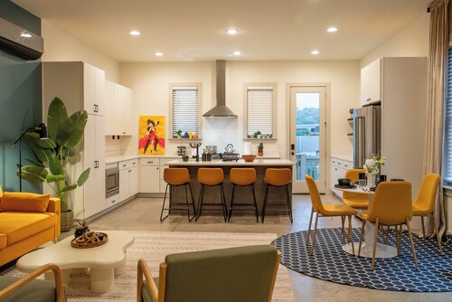 King Suite - North Shore - Gigabit Internet